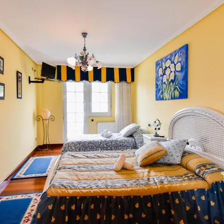 Fantastica Casa Con Piscina Y Jardin بيت للعطل *